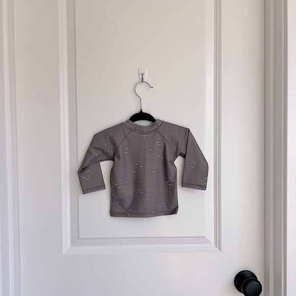 🏝️Rylee + Cru Seagull Grey Rashguard Swim and Shorts Set NWT - Picture 3 of 8